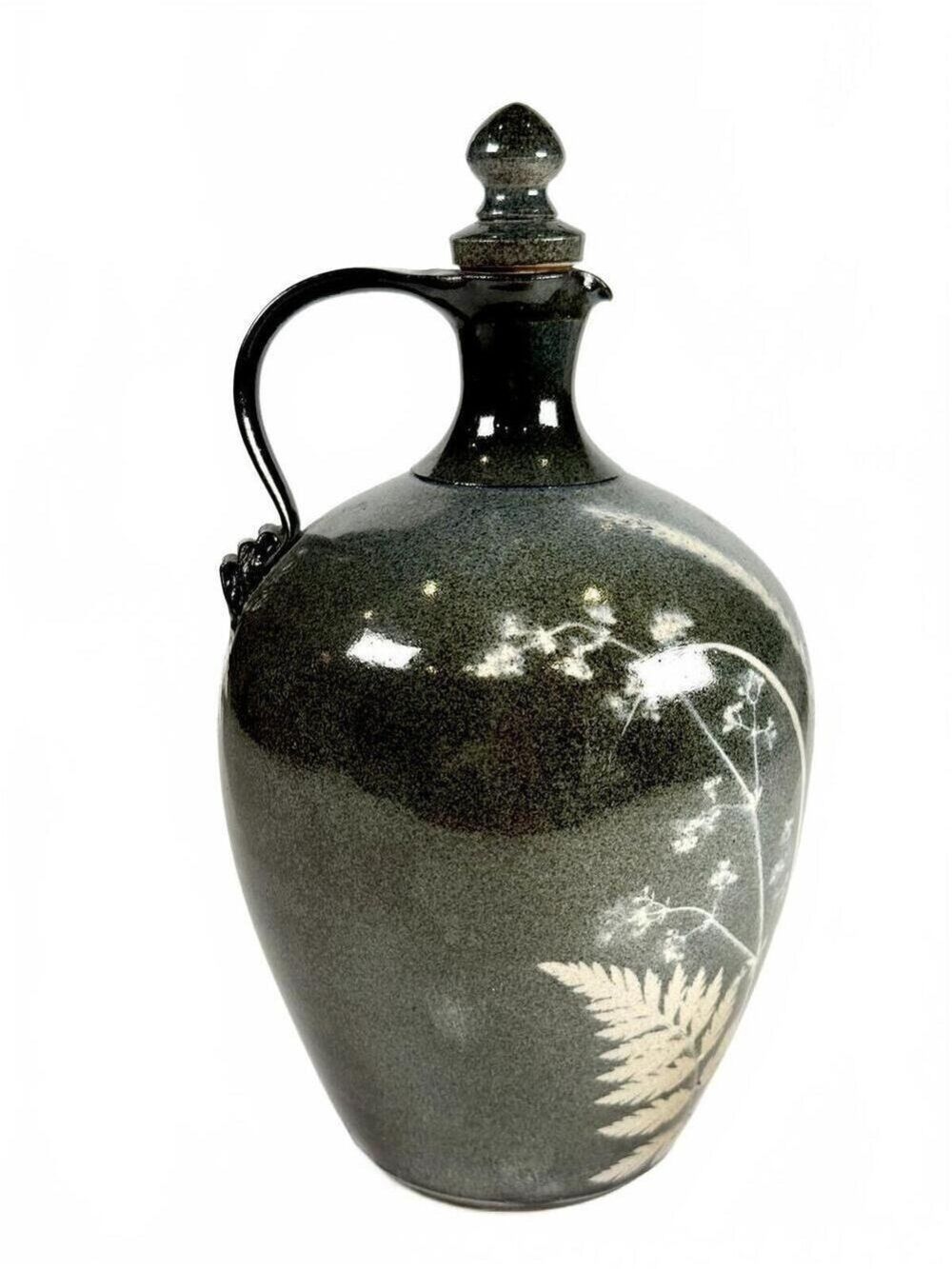 Vintage Studio Stoneware Ewer Pitcher Decanter Black Botanical Floral Signed - Picture 6 of 9